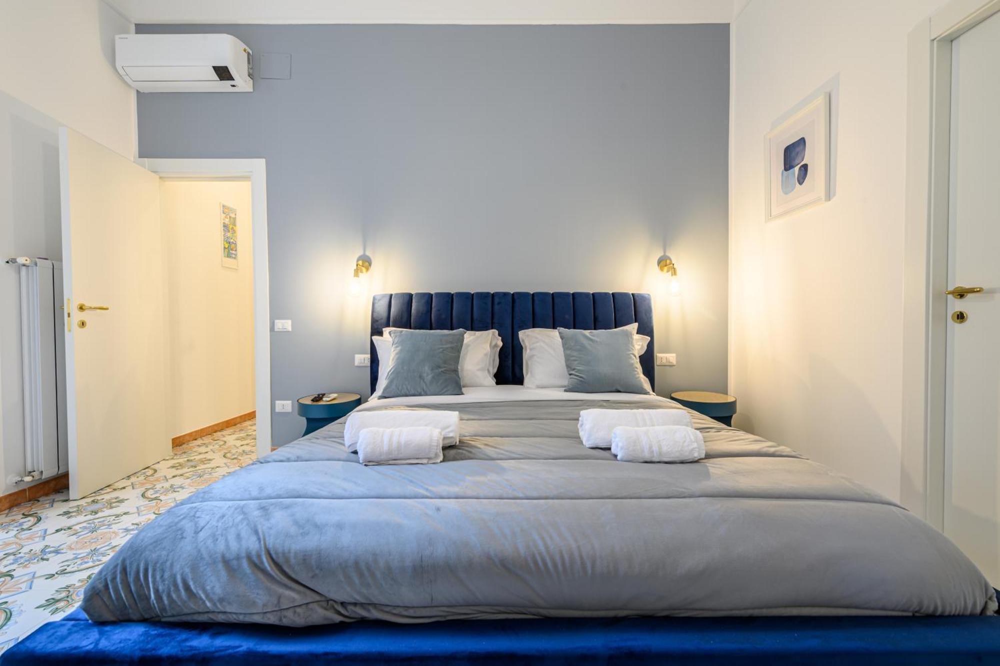 Guest House 121 Charming Apartment Nápoles Exterior foto